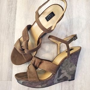 G.I.L.I. Got It Love It Camo Wedge Heel Sandals